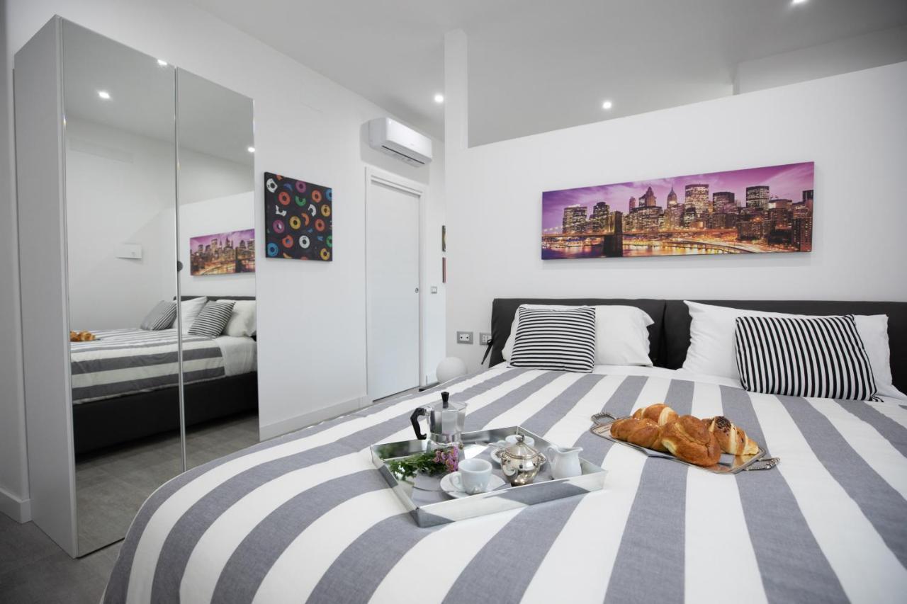 Apartment Napolidays Toledo By Dimorra Naples